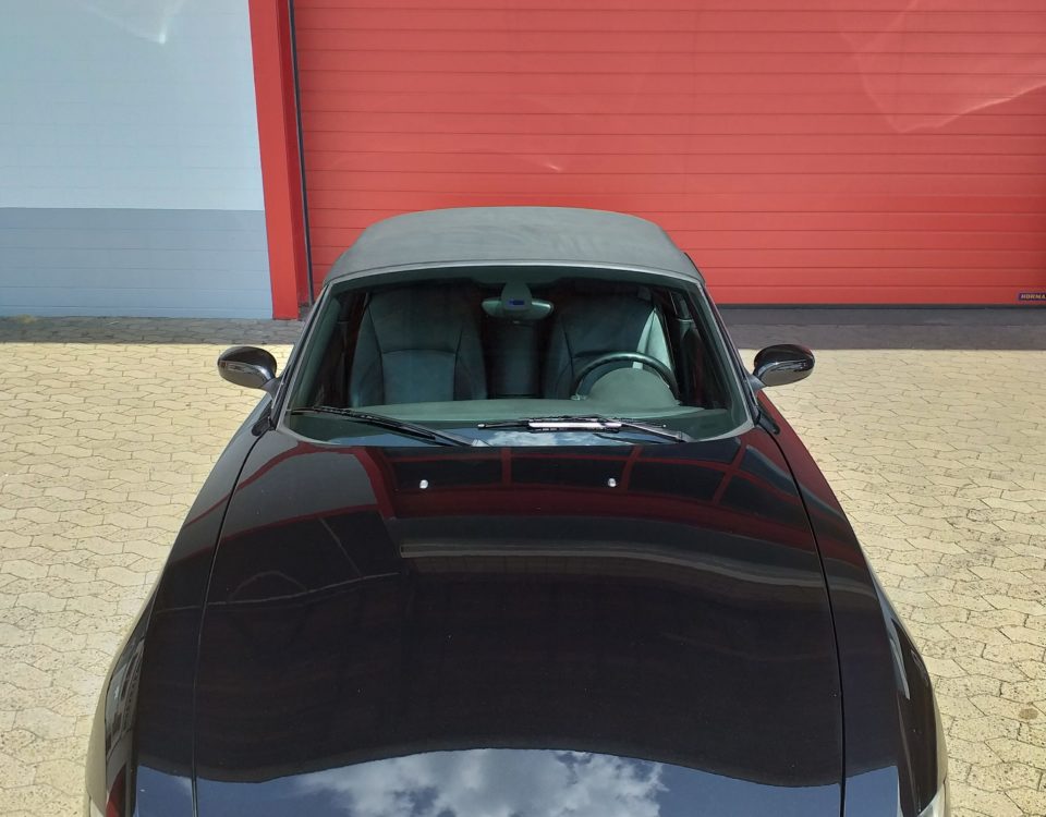 BMW Z4 auf Hochglanz gebracht und einen klaren Durchblick verschafft