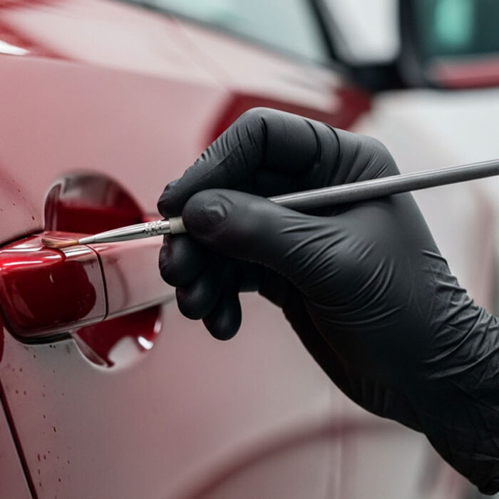 Smart Repair für kleine Lackschäden und Dellen